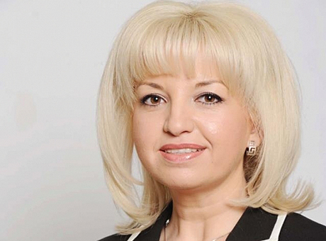 PetyaStavreva2020-1